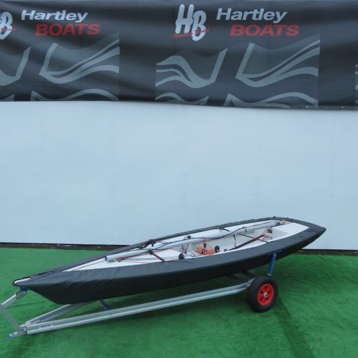 Hartley Boats Byte Undercover